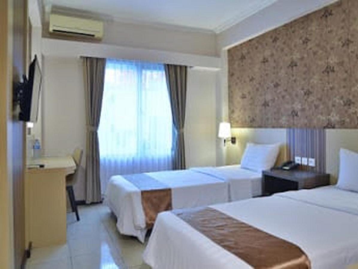 Sleepzzz Hotel Senayan Jakarta Bagian luar foto